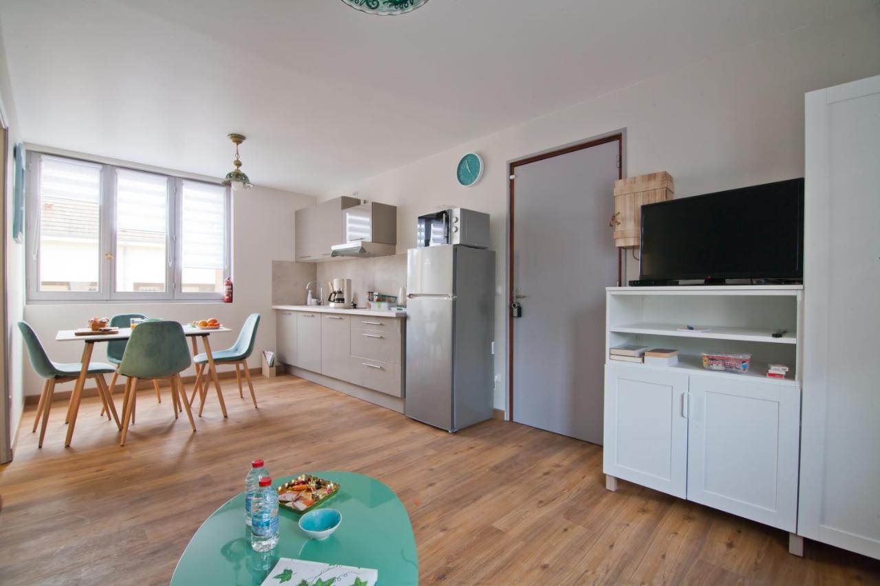 Superlogis Troyes - Le Cadre Vert - Studio Grand Confort - Netflix - Parking Saint-Julien-les-Villas Экстерьер фото